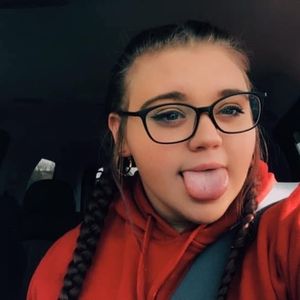 Meet your Posher, Nicolette